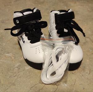 FILA Toddler High-Top Sneakers -NIB
